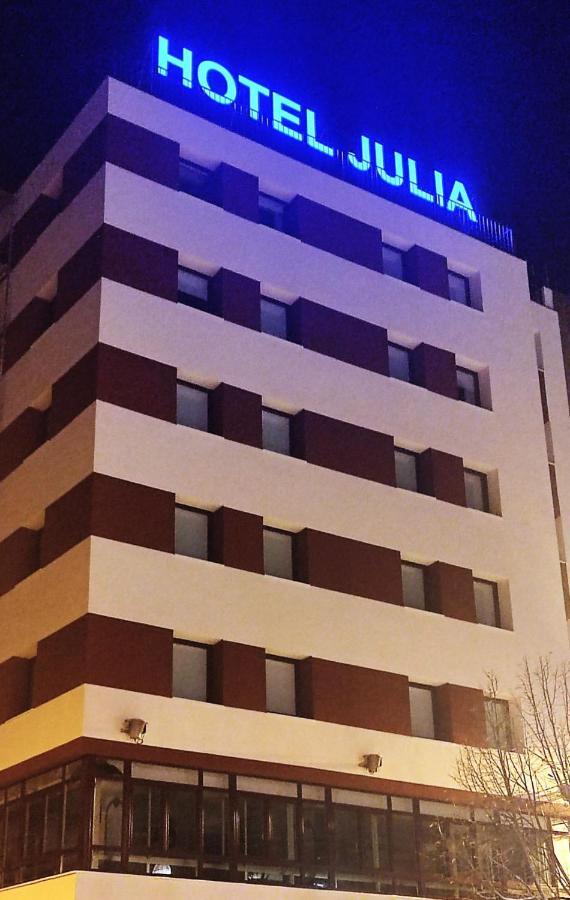 Hotel Julia Aranda de Duero Zewnętrze zdjęcie