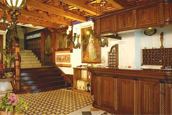 Hotel Julia Aranda de Duero Zewnętrze zdjęcie